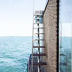 Barco Casa 船上ホテル フゼタ