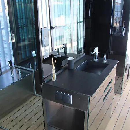 Barco Casa Botel *