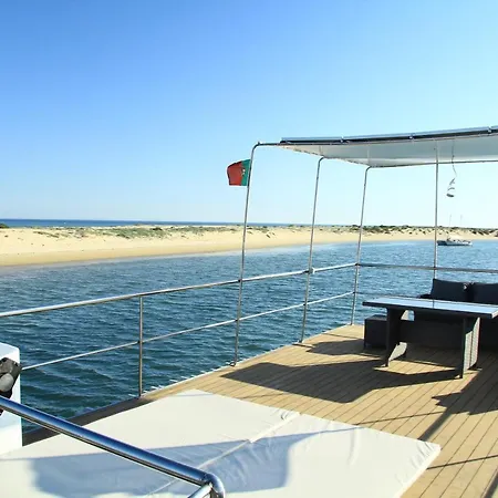 Barco Casa Fuzeta Botel