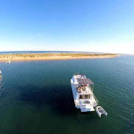 Barco Casa Botel Fuseta