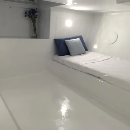 Botel Barco Casa Fuzeta Fuzeta