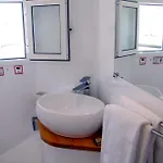 Barco Casa Hotel en barco