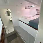 Hotel en barco Barco Casa *