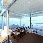 Hotel en barco Barco Casa *