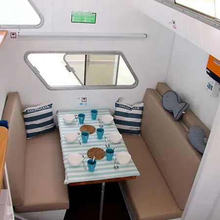 Barco Casa 보트호텔 푸제타